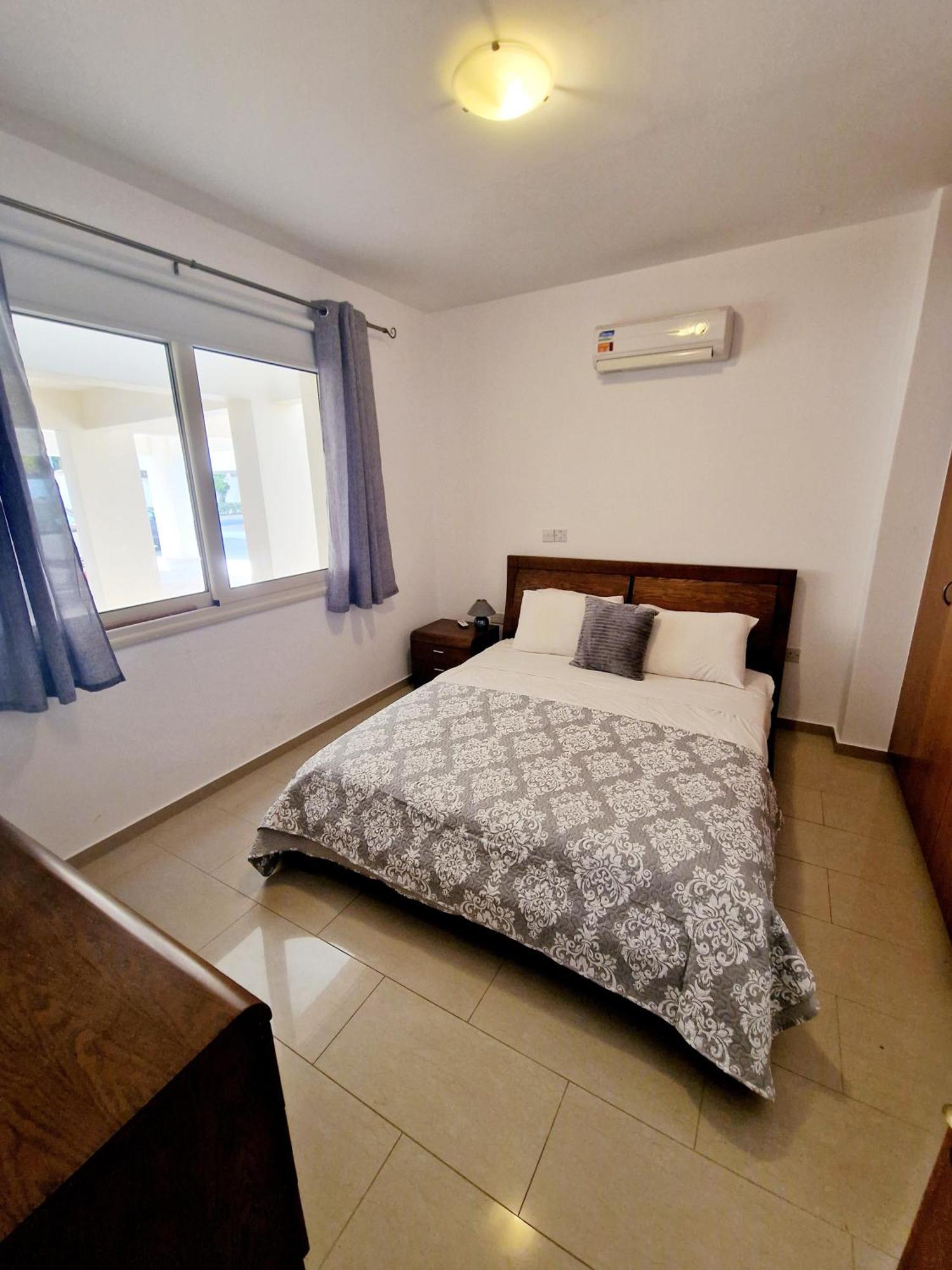 Ground Floor One Bedroom Apartment B2, 3 Pools, Free Wifi เปเยีย ภายนอก รูปภาพ